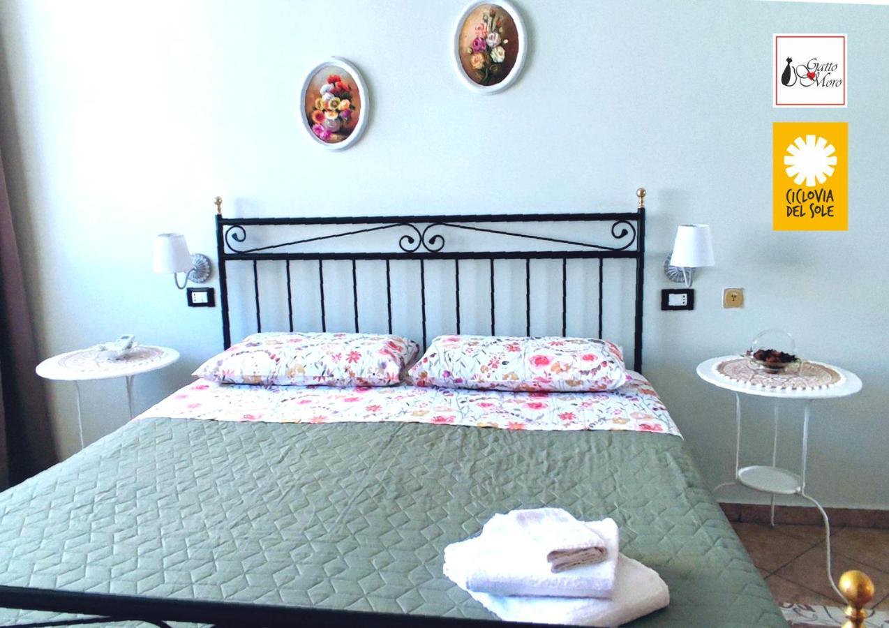 Gattomoro Hotel Калдерала ди Рено Екстериор снимка